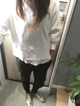 「LIFE's（ライフズ）のアイテム（トップス）」を使った、aさん（レディース・160cm）の秋コーディネート