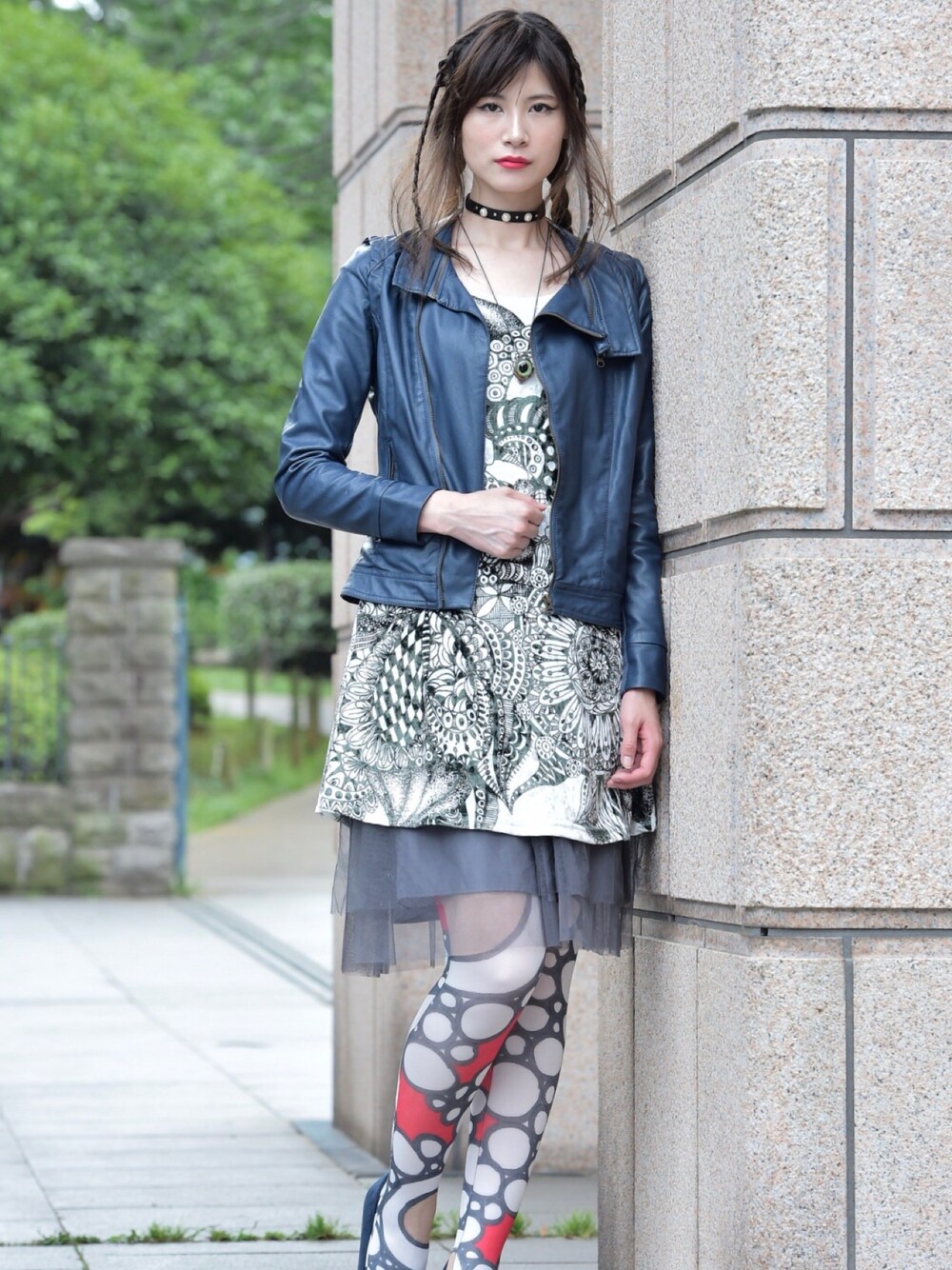 「michiehoshina、mandkdesign、avantgardelegwear、紫陽花、パンクミックス、ロックテイスト」｜「M&K Designのアイテム（ワンピース、ホワイト系）」を使った、  M&K Designさん（レディース・170cm）の夏コーディネートの1枚目の写真
