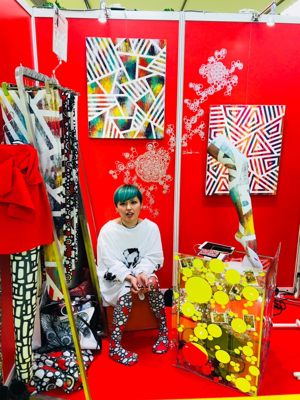 「rooms shop、秋服準備はじめました、michiehoshina、mandkdesign、avantgardelegwear」｜「IKUMIのアイテム（トップス、ホワイト系）」を使った、  M&K Designさん（レディース・147cm）の秋コーディネートの1枚目の写真