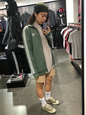 「adidas（アディダス）のアイテム（ノーカラージャケット）」を使った、MGさん（レディース・163cm）の秋コーディネート