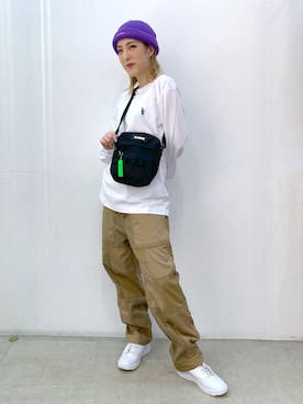 「XLARGE（エクストララージ）のアイテム（財布/小物）」を使った、小島えみるさん（レディース・165cm）の春コーディネート