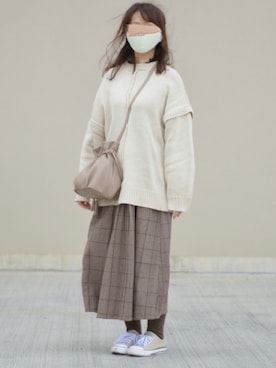 「巾着バッグ」｜「アイテム（PC・スマホグッズ/家電）」を使った、+K*さん（レディース・153cm）の冬コーディネート
