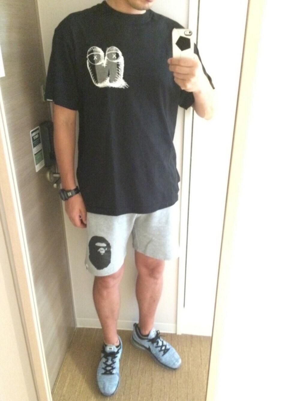 「NEIGHBORHOOD、OriginalFake、A BATHING APE、NIKE、AIR MAX、G-SHOCK、stussy、We are REDS‼︎」｜「NEIGHBORHOOD×OriginalFakeのアイテム（Tシャツ/カットソー、ブラック系）」を使った、流山ＲＥＤＳさん（メンズ・180cm）の夏コーディネートの1枚目の写真