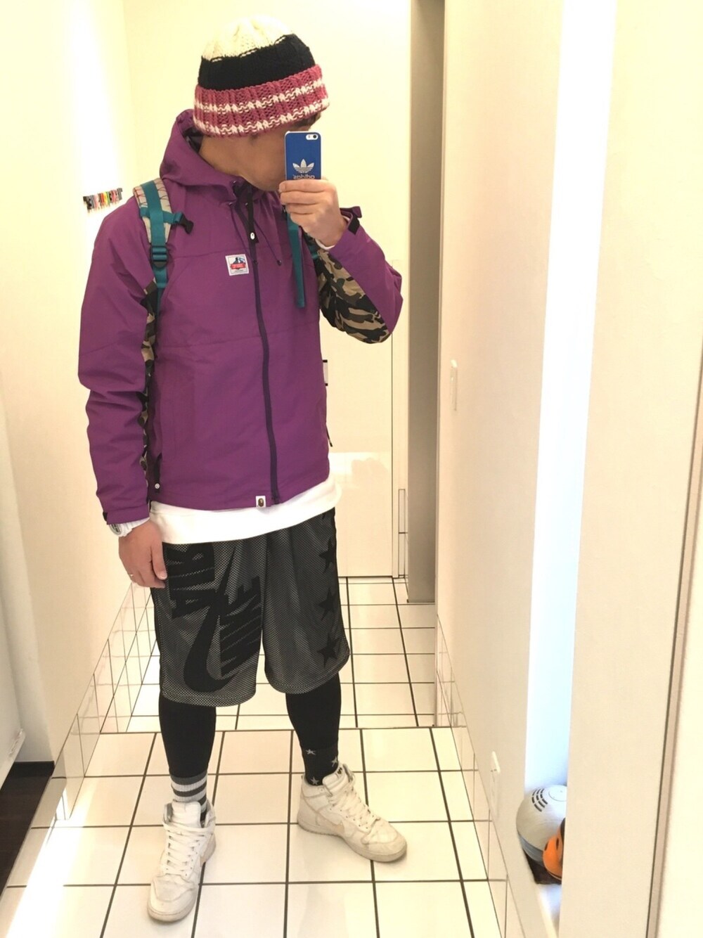 「ニット帽、A BATHING APE、NIKE、UNIQLO、レギンス、adidas originals、スポーツミックス、スワロフスキー」｜「no brandのアイテム（ニットキャップ/ビーニー、その他）」を使った、流山ＲＥＤＳさん（メンズ・180cm）の春コーディネートの1枚目の写真