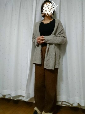 「AMERICAN HOLIC（アメリカンホリック）のファーイヤリング（イヤリング、ベージュ系）」を使った、しーさん（レディース・167cm）の秋コーディネート