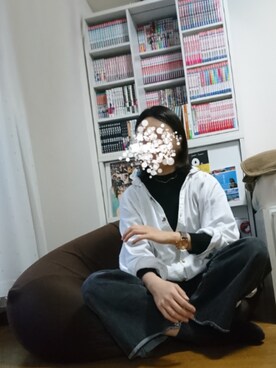 「Millufloraのイヤリング（イヤリング、ゴールド系）」を使った、しーさん（レディース・167cm）の冬コーディネート