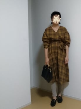 「niko and...+リメイクのタッセルイヤリング（イヤリング、ブラック系）」を使った、しーさん（レディース・167cm）の秋コーディネート