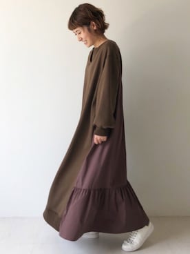 「Bou Jeloud（ブージュルード）のアイテム（スニーカー）」を使った、Bou Jeloudさん（レディース・154cm）の夏コーディネート