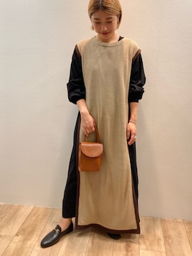 「Bab（バブ）のアイテム（ショルダーバッグ）」を使った、Bou Jeloudさん（レディース・158cm）の秋コーディネート
