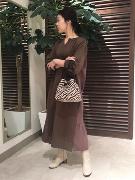 「Bou Jeloud（ブージュルード）のアイテム（アクセサリー）」を使った、Bou Jeloudさん（レディース・163cm）の秋コーディネート