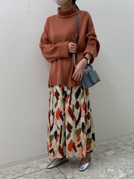 「Bou Jeloud（ブージュルード）のアイテム（バレエシューズ）」を使った、Bou Jeloudさん（レディース・157cm）の秋コーディネート