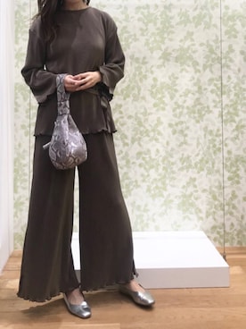 Bou Jeloudさん(レディース・166cm)の秋コーディネート