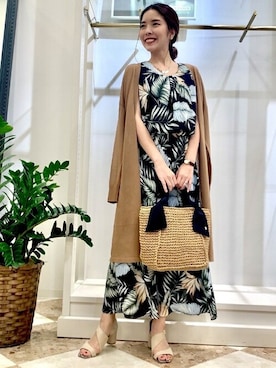 「Bou Jeloud（ブージュルード）のアイテム（サンダル）」を使った、Bou Jeloudさん（レディース・157cm）の春コーディネート