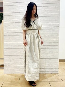 「アイテム（ワンピース/ドレス、ベージュ系）」を使った、Bou Jeloudさん（レディース・157cm）の夏コーディネート
