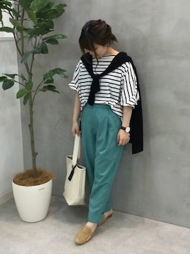 「Bou Jeloud（ブージュルード）のアイテム（サンダル）」を使った、Bou Jeloudさん（レディース・146cm）の夏コーディネート