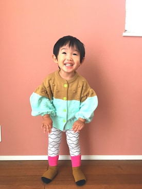 「chocolatesoup（チョコレートスープ）のアイテム」を使った、JINさん（キッズ・90cm）の秋コーディネート