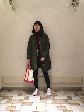 「Barbour（バブアー）のアイテム（その他アウター）」を使った、大釜ケリーさん（レディース・165cm）の冬コーディネート