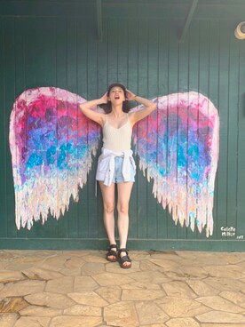 「hawaii」｜「アイテム（帽子）」を使った、大釜ケリーさん（レディース・165cm）の秋コーディネート