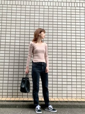 「Laugoa（ラウゴア）のアイテム」を使った、大釜ケリーさん（レディース・165cm）の秋コーディネート
