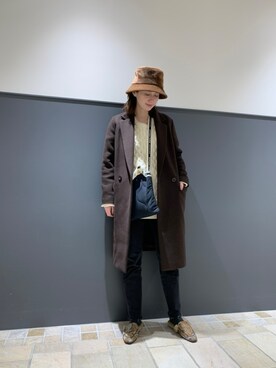 「JEANASIS（ジーナシス）のアイテム（帽子）」を使った、大釜ケリーさん（レディース・165cm）の冬コーディネート