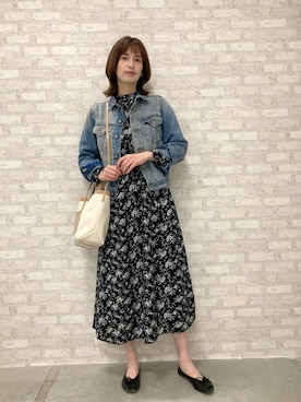 「BAYFLOW（ベイフロー）のアイテム（ジャケット/アウター）」を使った、大釜ケリーさん（レディース・165cm）の春コーディネート