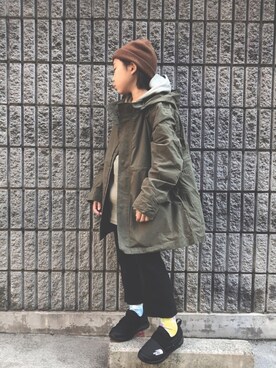 「devirock（デビロック）のアイテム（モッズコート）」を使った、HiNAさん（キッズ・126cm）の冬コーディネート