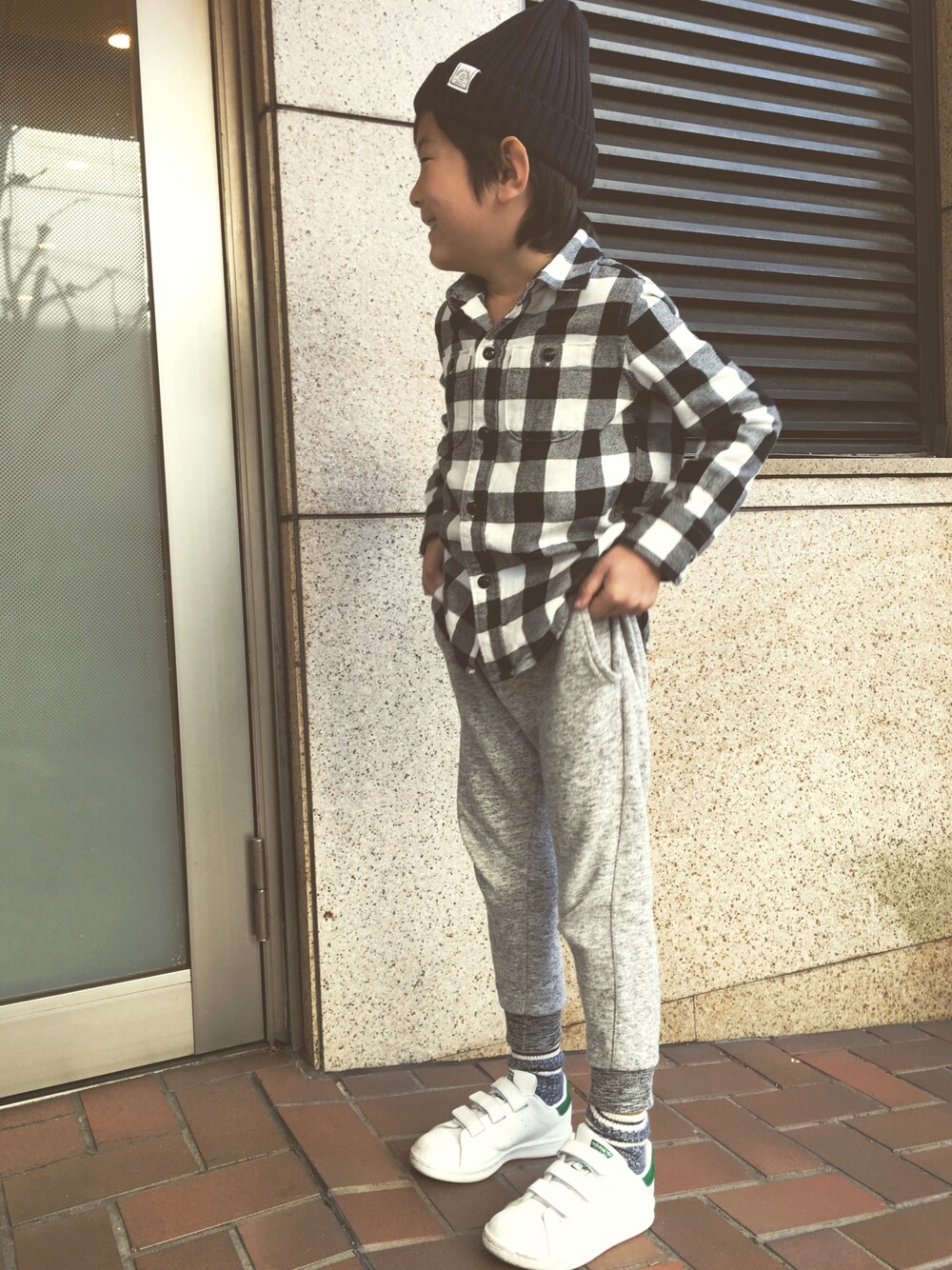 「ootd、kids、kidsfashion、KIDSｺｰﾃﾞ、キッズ、キッズファッション、キッズコーデ」｜「BEAMSのアイテム（ニットキャップ/ビーニー、ブルー系）」を使った、NO NAMEさん（キッズ・120cm）の冬コーディネートの1枚目の写真