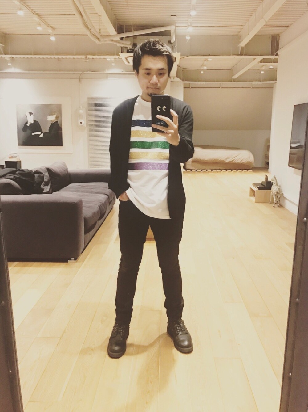 「久しぶり」｜「Palm Angelsのアイテム（Tシャツ/カットソー、ホワイト系）」を使った、ユウスケさん（メンズ・168cm）の春コーディネートの1枚目の写真