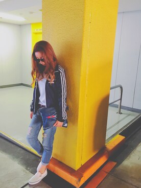 「アディダスオリジナルス」｜「アイテム（クラッチバッグ）」を使った、ﾏ ｲ ﾏ ｲさん（レディース・156cm）の秋コーディネート