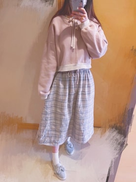 「merry jenny（メリージェニー）のアイテム（ジャージ）」を使った、花柒Niaさん（レディース・168cm）の冬コーディネート