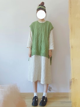 「日系极简」｜「アイテム（ワンピース/ドレス）」を使った、花柒Niaさん（レディース・168cm）の春コーディネート