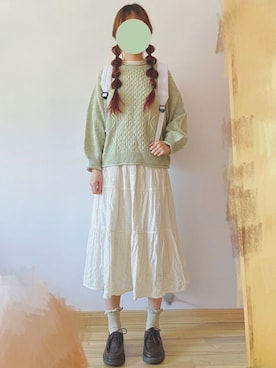 「日系极简」｜「アイテム（スカート）」を使った、花柒Niaさん（レディース・168cm）の春コーディネート
