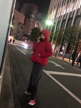 「アイテム（ダウンジャケット/コート）」を使った、ミサト キクチさん（レディース・172cm・10代）の春コーディネート