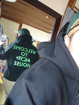 「RIPNDIP（リップンディップ）のアイテム（帽子）」を使った、つばめさん（レディース・155cm）の秋コーディネート