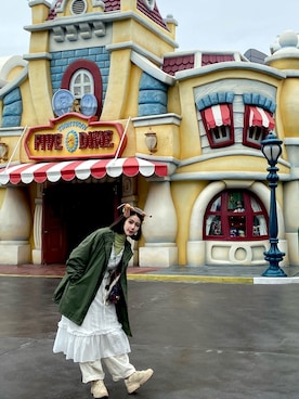 ZOEさんのコーディネート