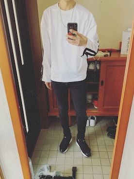 「Reebok（リーボック）のアイテム（シューズ、ブラック系）」を使った、つかじさん（メンズ・180cm）の春コーディネート