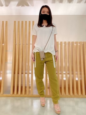 「ensemble(皮革ブランド)（アンサンブル）のアイテム（スマホケース/カバー）」を使った、watanabe   maakoさん（レディース・161cm）の春コーディネート