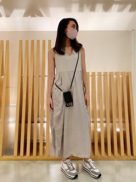 「ensemble(皮革ブランド)（アンサンブル）のアイテム（スマホケース/カバー）」を使った、watanabe   maakoさん（レディース・161cm）の春コーディネート