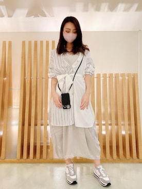 「ensemble(皮革ブランド)（アンサンブル）のアイテム（スマホケース/カバー）」を使った、watanabe   maakoさん（レディース・161cm）の春コーディネート
