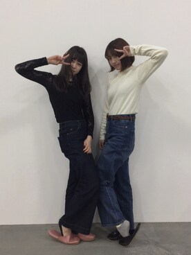 「UNIQLO（ユニクロ）のアイテム（その他トップス、ホワイト系）」を使った、まさる。さん（レディース）の春コーディネート