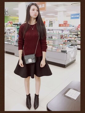 「Abercrombie&Fitch（アバークロンビーアンドフィッチ）のアイテム（スカート）」を使った、Chloe.Anさん（レディース・165cm）の秋コーディネート