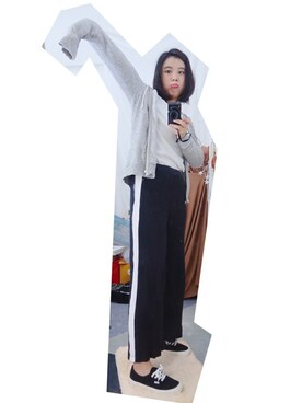 「PULL&BEAR（プルアンドベア）のアイテム（チノパンツ）」を使った、鸭毛妹Laylaさん（レディース・163cm）の冬コーディネート