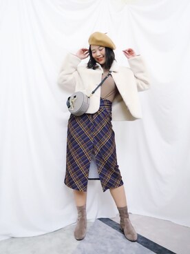 「PULL&BEAR（プルアンドベア）のアイテム（スカート）」を使った、鸭毛妹Laylaさん（レディース・163cm）の冬コーディネート