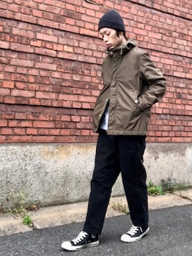 「黒パンツ」｜「アイテム（モッズコート）」を使った、くるまやさん（メンズ・165cm）の冬コーディネート