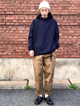 「MANUAL ALPHABET（マニュアル アルファベット）のアイテム（パーカー）」を使った、くるまやさん（メンズ・165cm）の春コーディネート