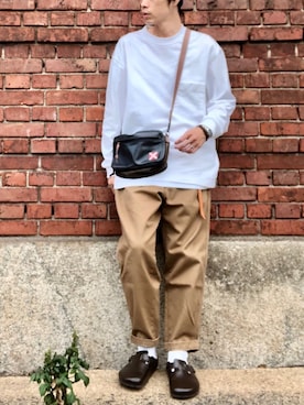 「LUGGAGE LABEL（ラゲッジレーベル）のアイテム」を使った、くるまやさん（メンズ・165cm）の秋コーディネート