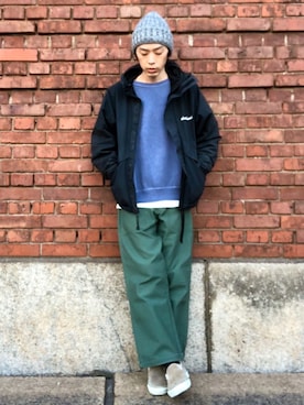 「MIXTA（ミクスタ）のアイテム」を使った、くるまやさん（メンズ・165cm）の冬コーディネート