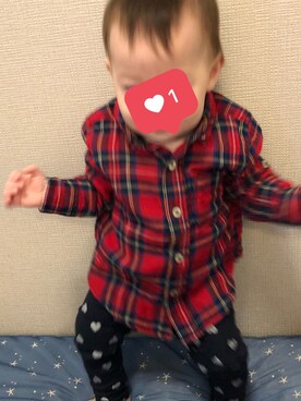 「babyGAP（babyGAP）のアイテム（シャツ/ブラウス、レッド系）」を使った、ゆずさん（キッズ・80cm）の秋コーディネート