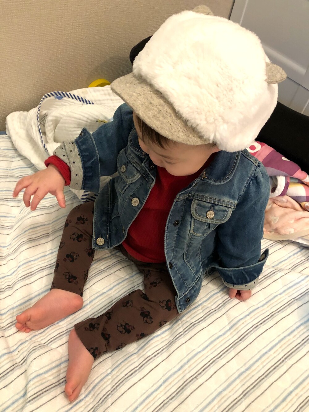 「秋冬コーデ、ちょい秋コーデ、UNIQLO、babygap、おんなのこコーデ、80cm」｜「babyGAPのアイテム（ジャケット/アウター、ブルー系）」を使った、ゆずさん（キッズ・80cm）の秋コーディネートの1枚目の写真