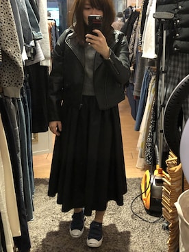 「アイテム（モカシン/デッキシューズ）」を使った、cheche さん（レディース・157cm）の冬コーディネート